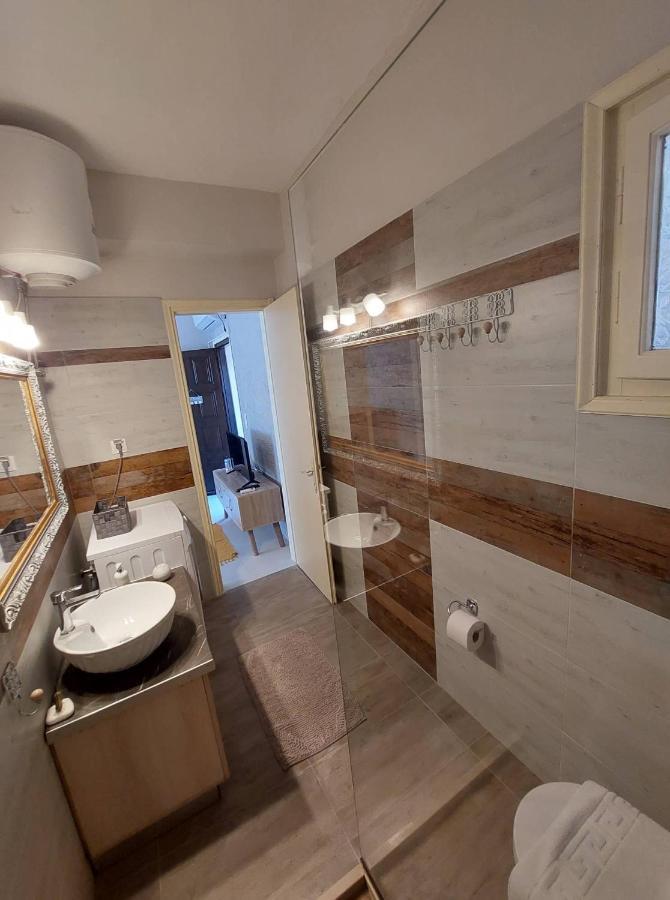 Anatoli Apartment بيراما المظهر الخارجي الصورة